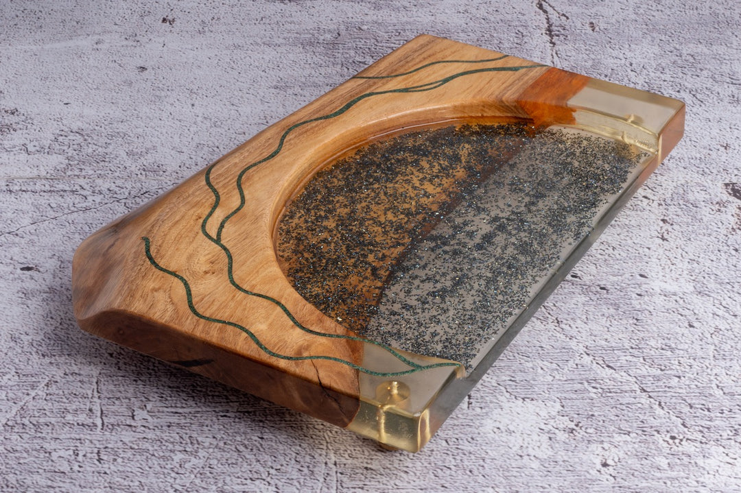 Hasharon Mazza Shemurah or Round Challah Display Tray