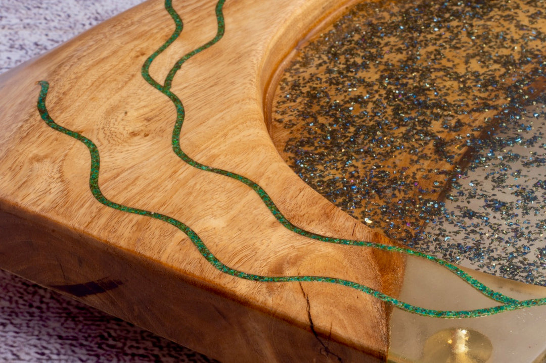 Hasharon Mazza Shemurah or Round Challah Display Tray