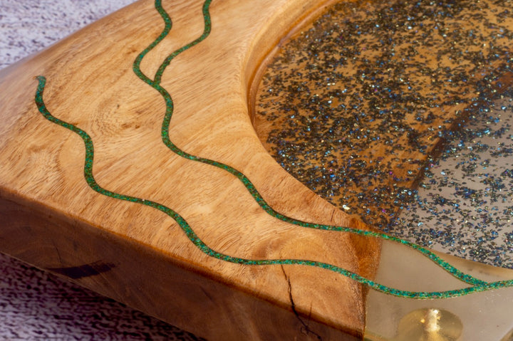 Hasharon Mazza Shemurah or Round Challah Display Tray