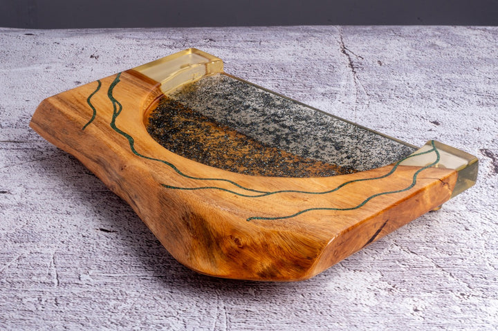 Hasharon Mazza Shemurah or Round Challah Display Tray